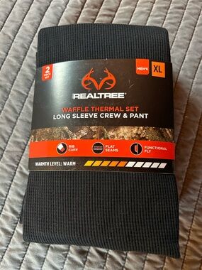Realtree Black Waffle Thermal
